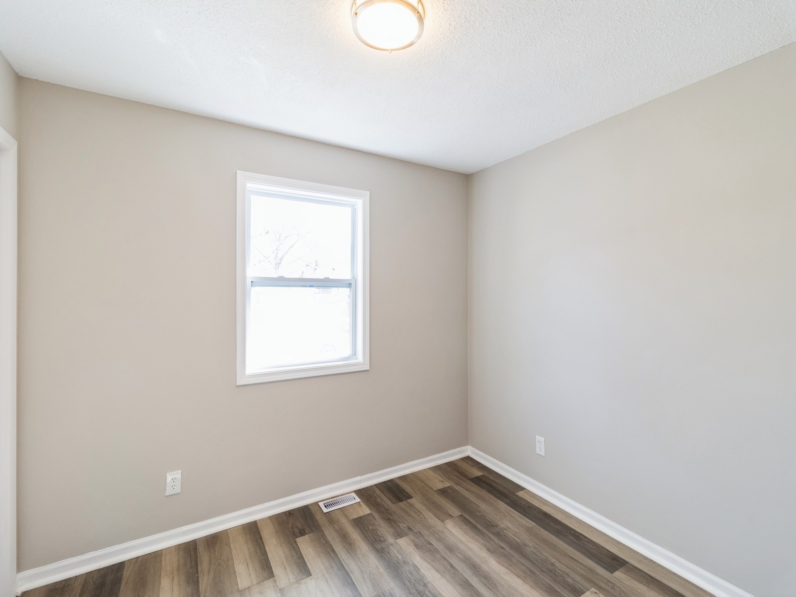 1013 Wood Street, Webster City, Iowa image 19