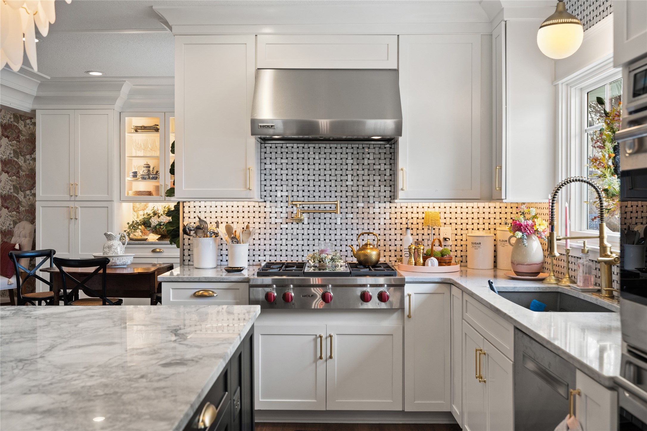 6512 N Winwood Drive