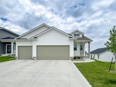 2904 Bluebell Lane Pella IA 50219