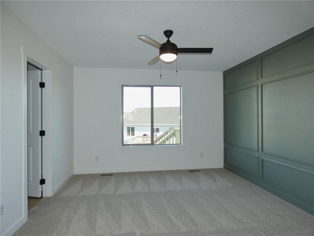 2904 Bluebell Lane, Pella, Iowa image 15