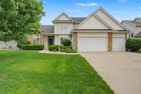 Homes For Sale - 720 NE 42nd Street<br/> Ankeny, IA 50021