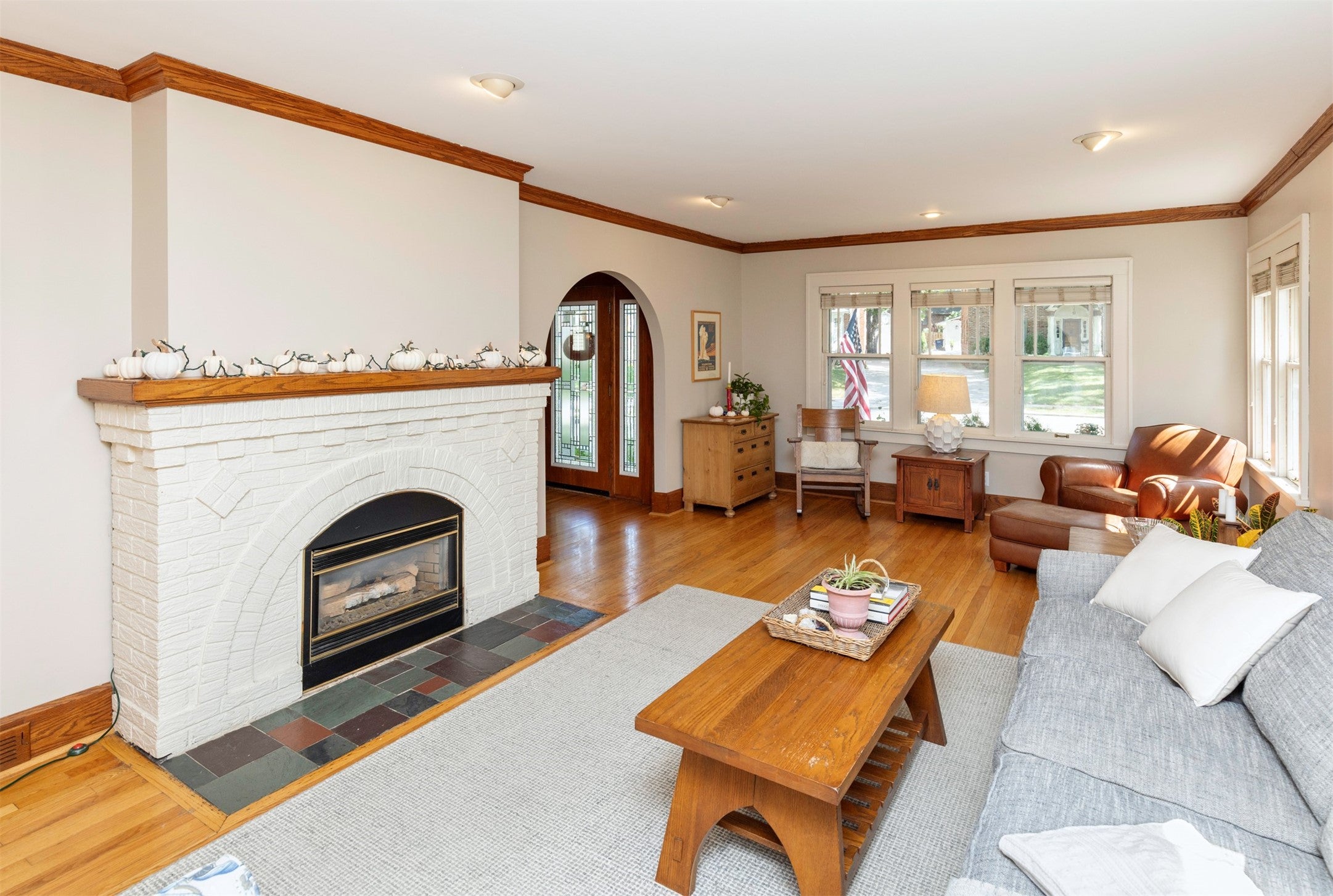 534 Waterbury Circle