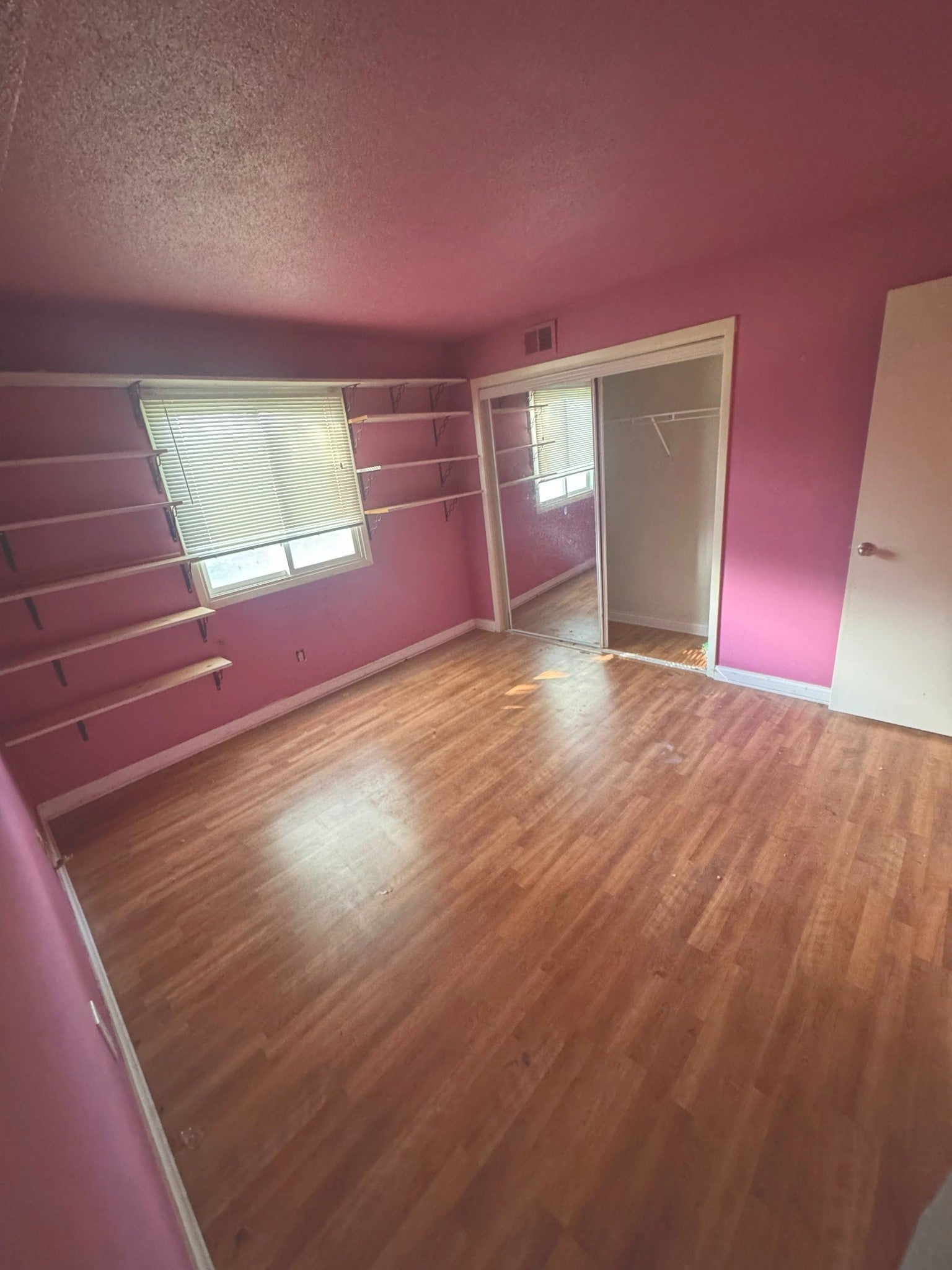 9557 University Avenue 18