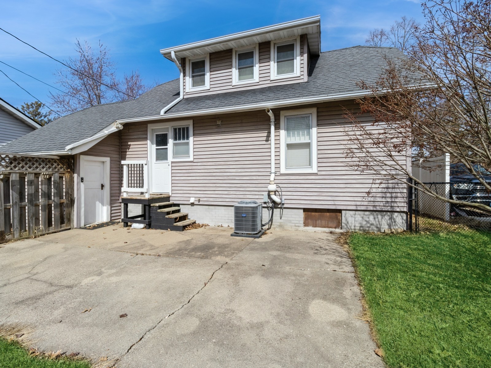 811 S 7th Avenue, Newton, Iowa image 31