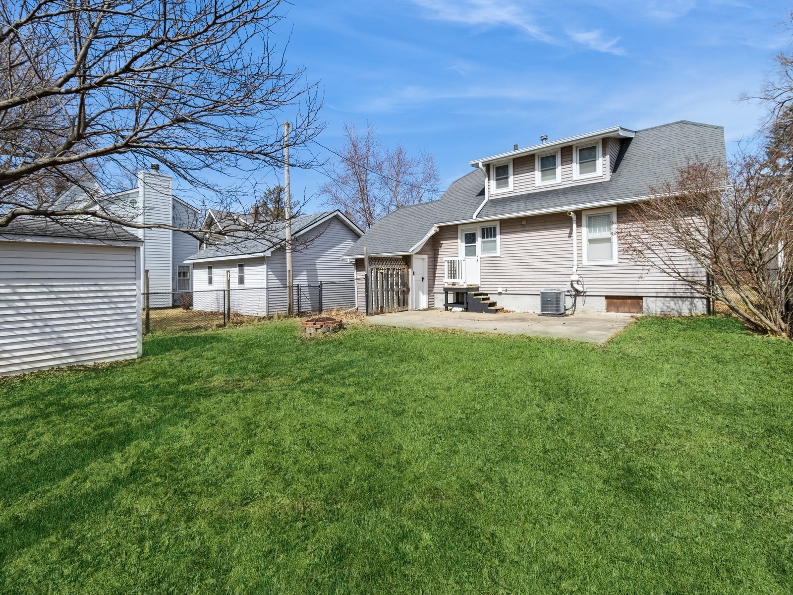 811 S 7th Avenue, Newton, Iowa image 32