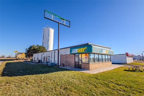 2215 Adventureland Drive Altoona IA 50009