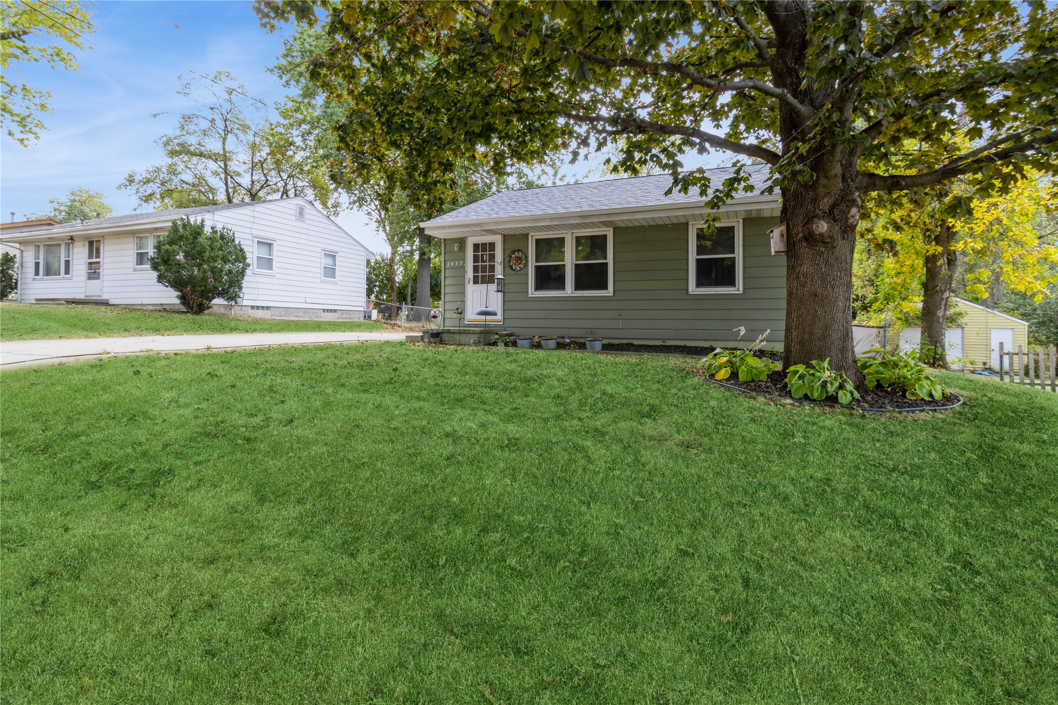 1435 E Creston Avenue, Des Moines, Iowa image 3