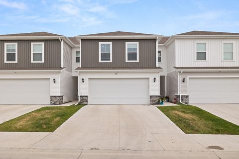 Condo For Sale - 1352 NE 59th Lane<br/> Ankeny, IA 50021