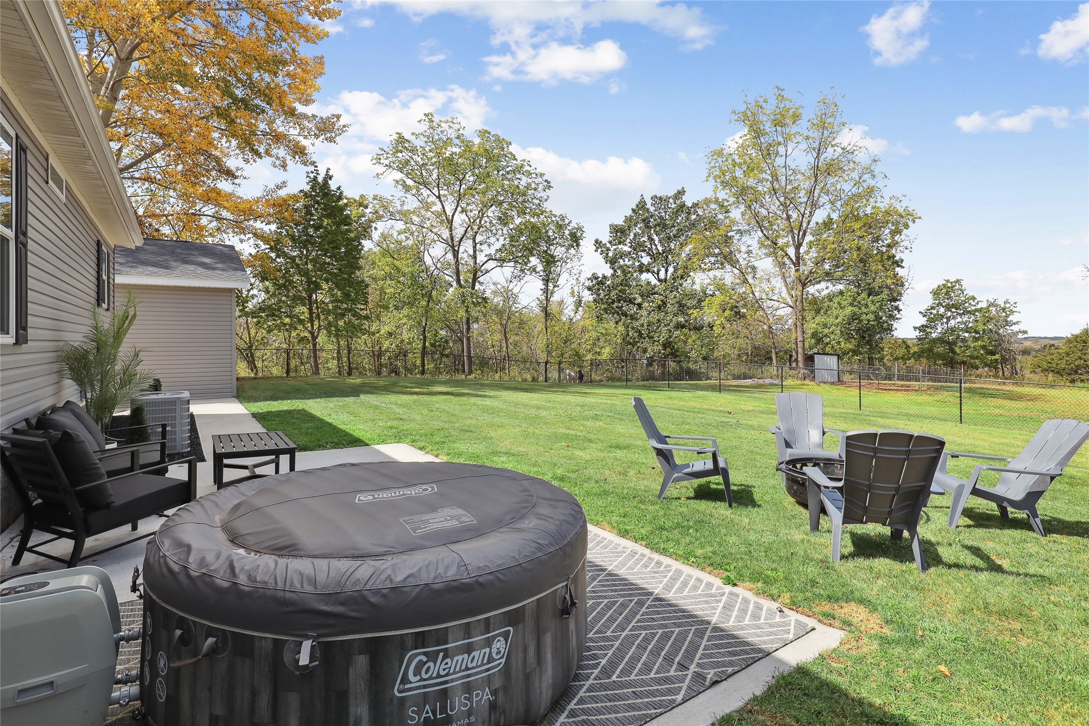 48269 148th Trail, Lucas, Iowa image 3