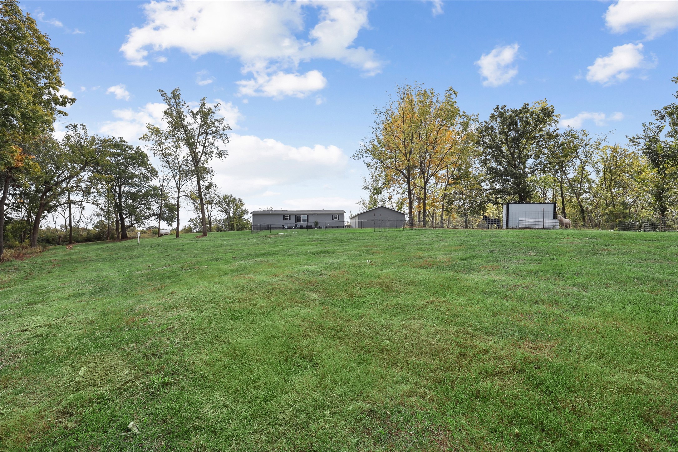 48269 148th Trail, Lucas, Iowa image 24