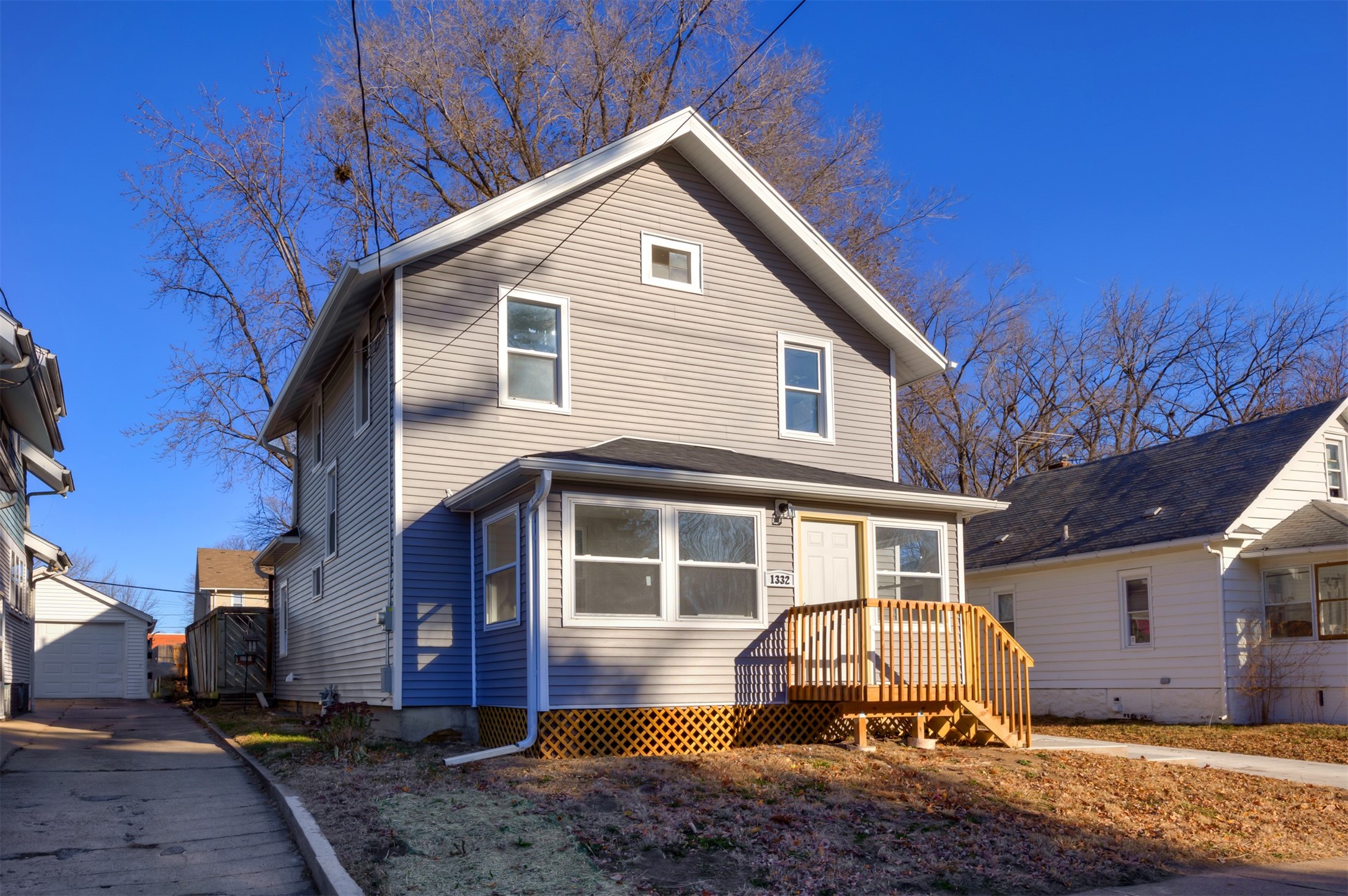 1332 E Sheridan Avenue, Des Moines, Iowa image 2