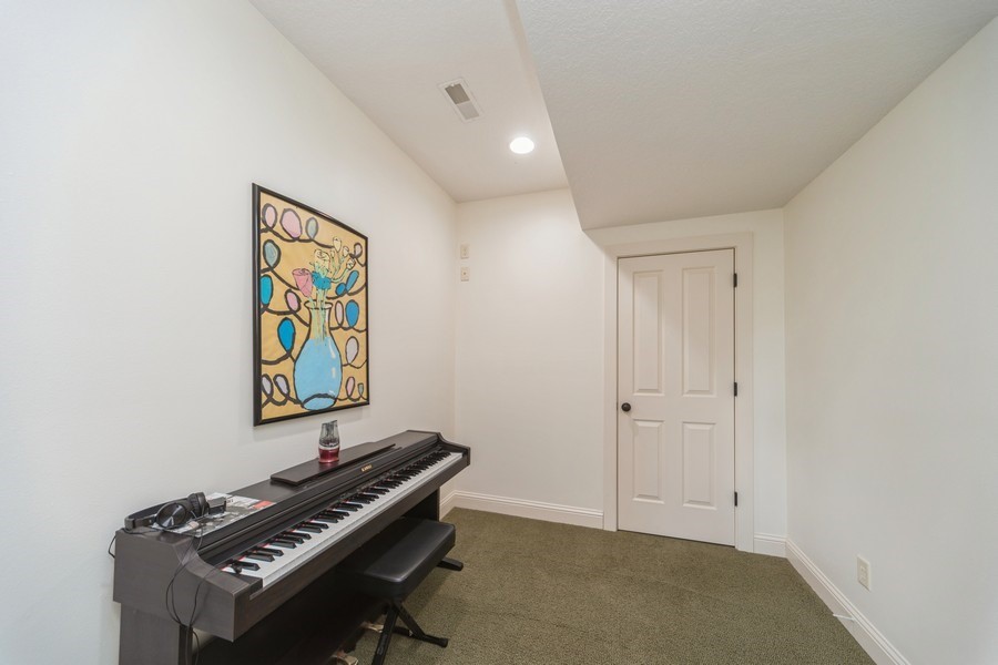 31262 Napa Valley Drive, Waukee, Iowa image 32