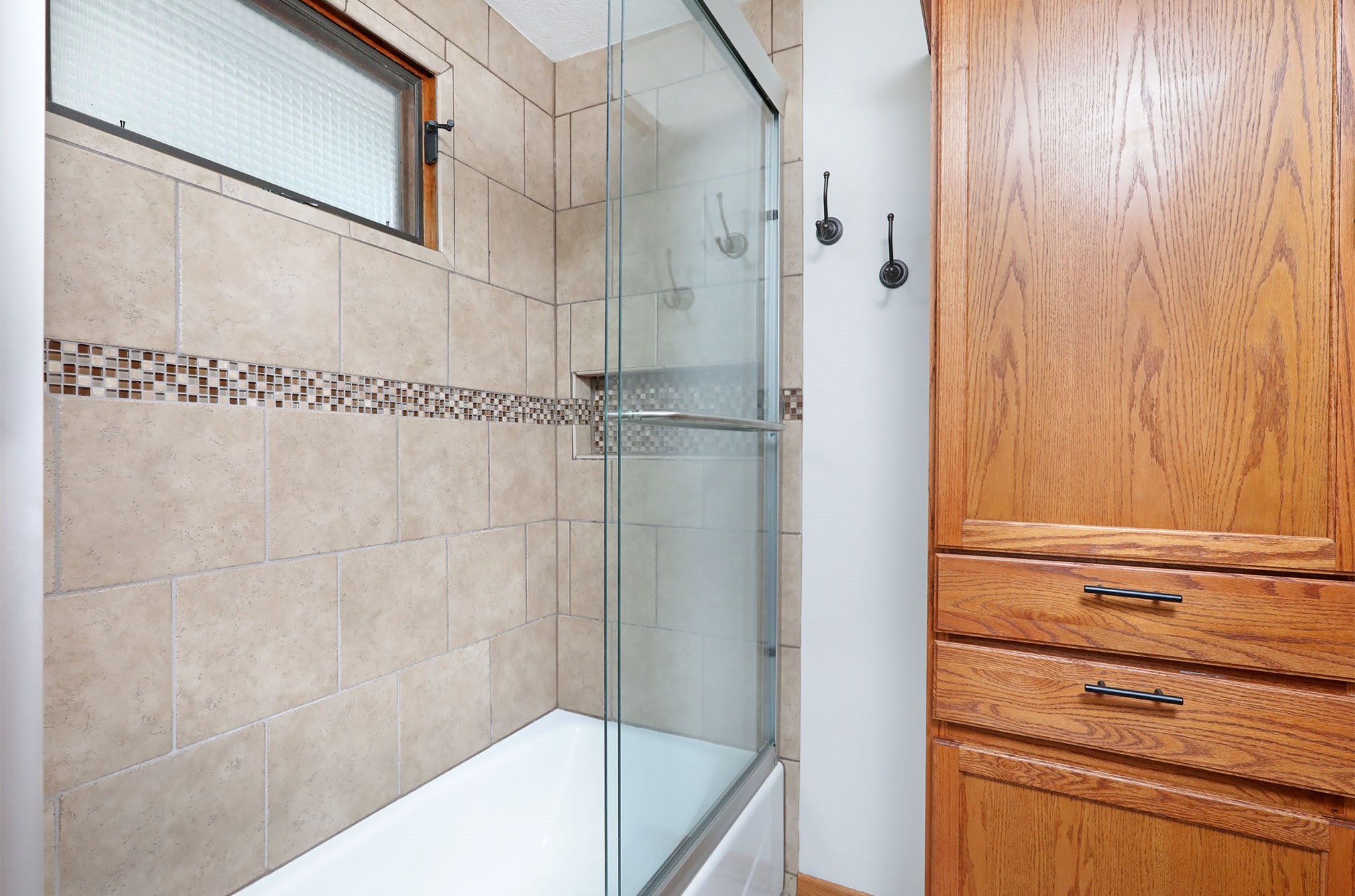 207 Cottage Lane, Montezuma, Iowa image 12