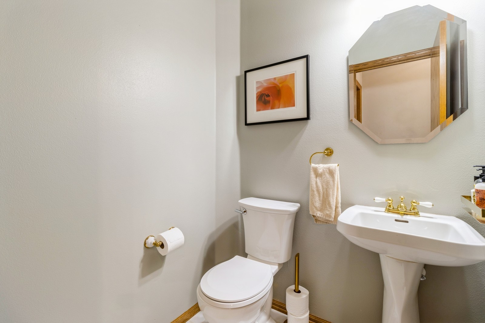 1221 S 51st Street, West Des Moines, Iowa image 7