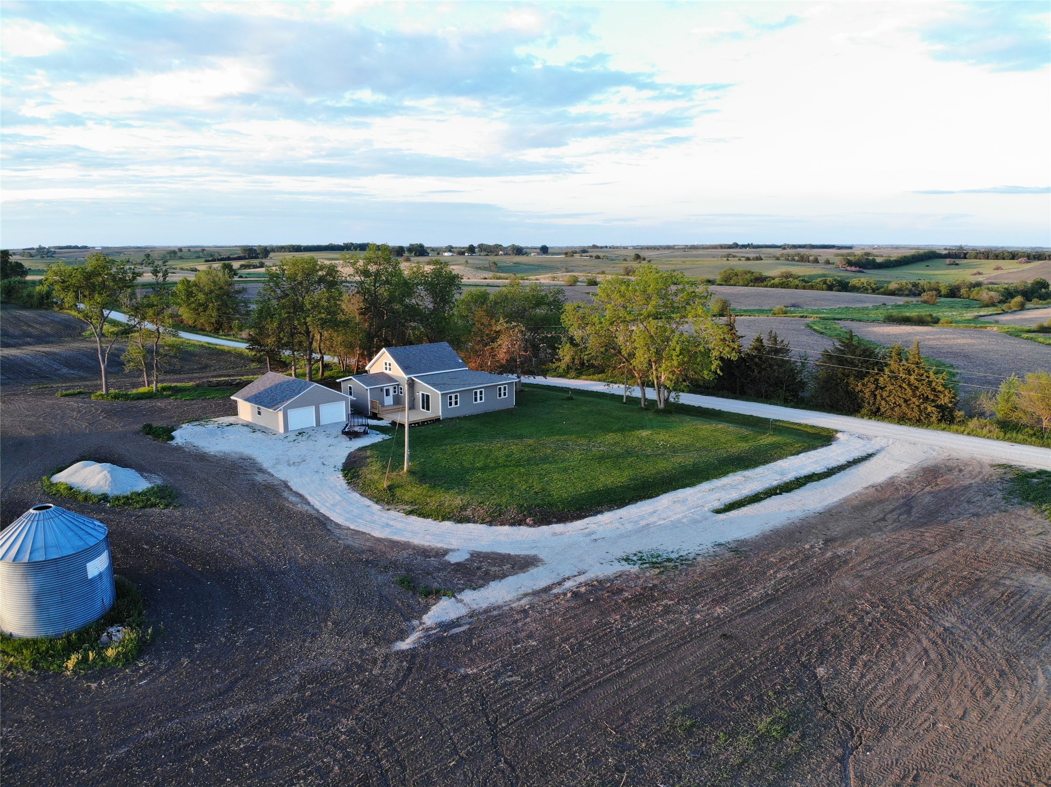 2177 Lark Avenue, Afton, Iowa image 2