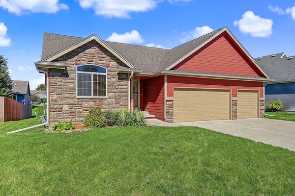 404 SW SPRINGFIELD DR, ANKENY, IA 50023 - Image 9d709fd8cd0f7c227cebd2fbc0eb1009/1606758036