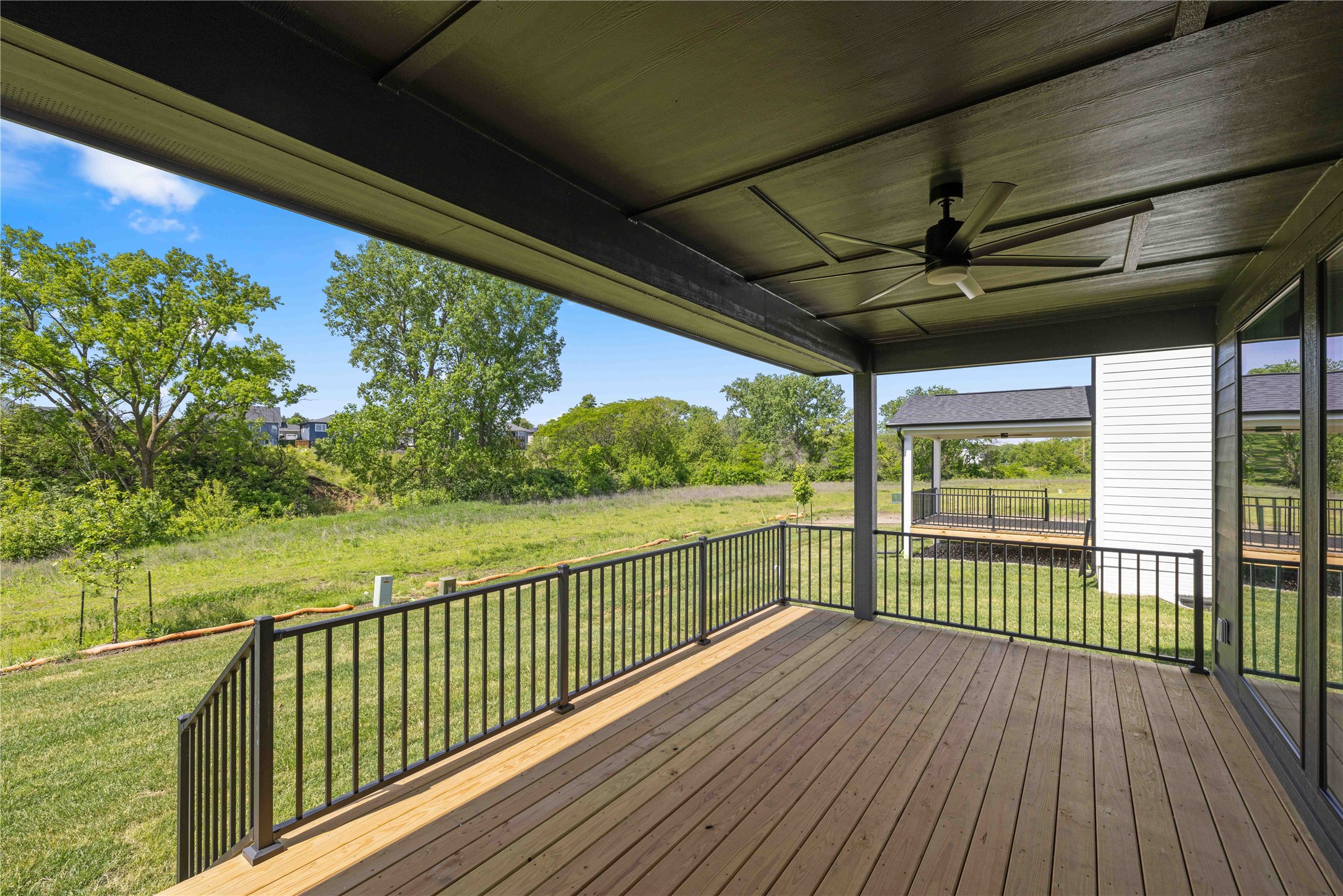 9814 Watermeadow Circle, Johnston, Iowa image 34