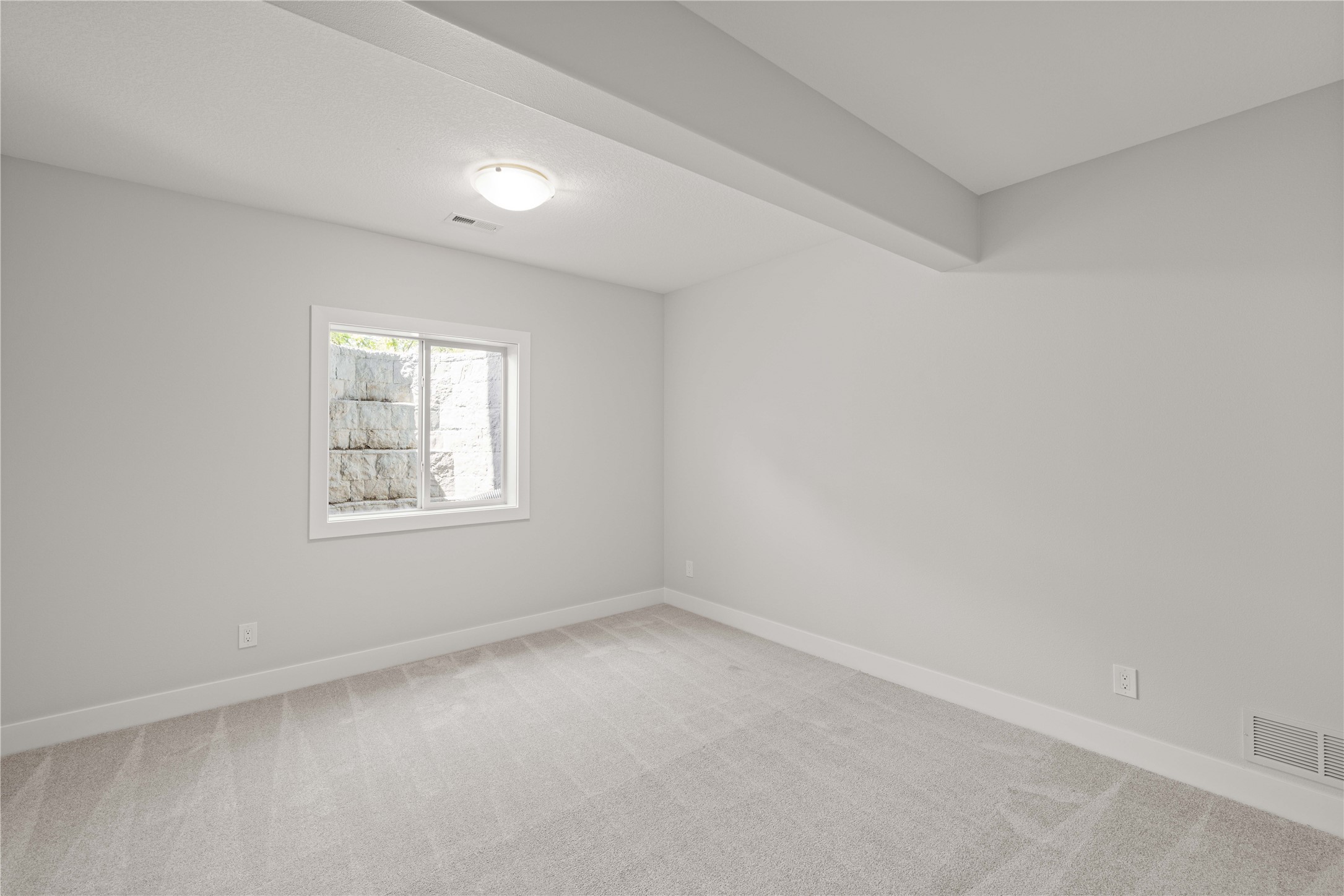 9814 Watermeadow Circle, Johnston, Iowa image 33