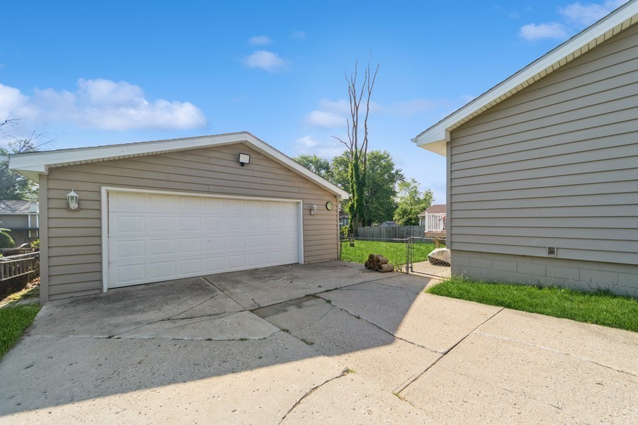 6865 NW 6th Drive, Des Moines, Iowa image 18