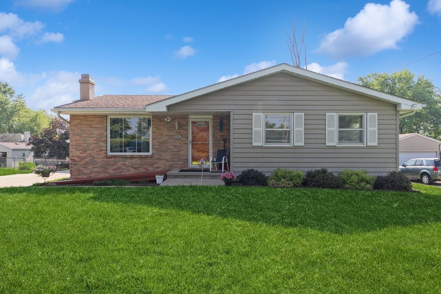 6865 NW 6th Drive, Des Moines, Iowa image 1
