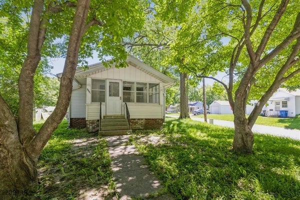 3001 30TH ST, DES MOINES, IA 50310 - Image 9d9488efc18e1dbf200b2bf6d0031e7a/1654327075