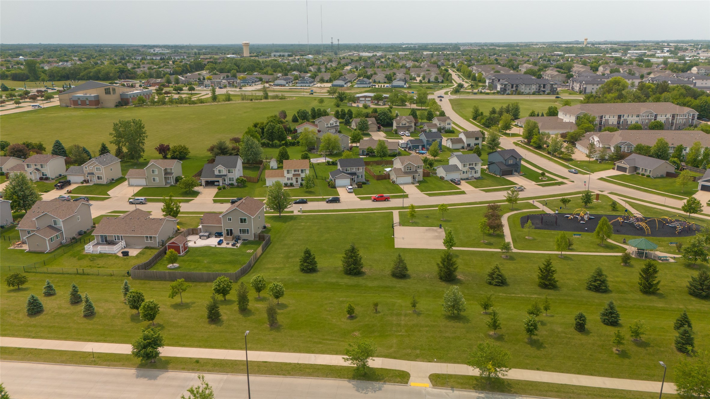 10231 Catalina Drive, Johnston, Iowa image 35