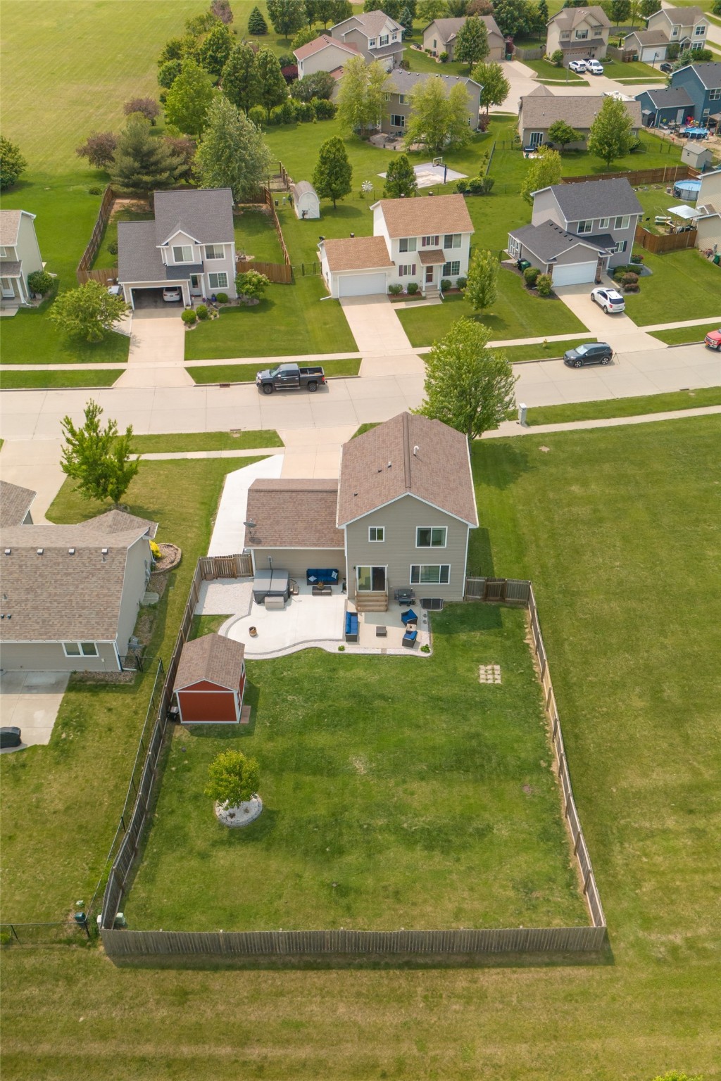 10231 Catalina Drive, Johnston, Iowa image 31