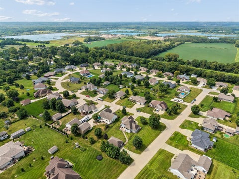 Homes For Sale - 5745 NW 4th Court<br/> Polk County, Des Moines, IA 50313