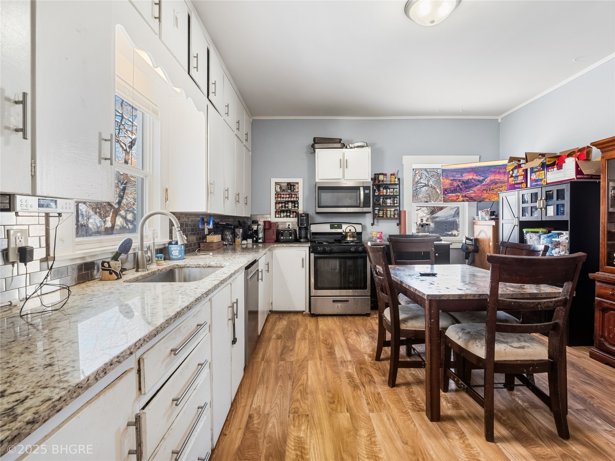 2731 Franklin Avenue