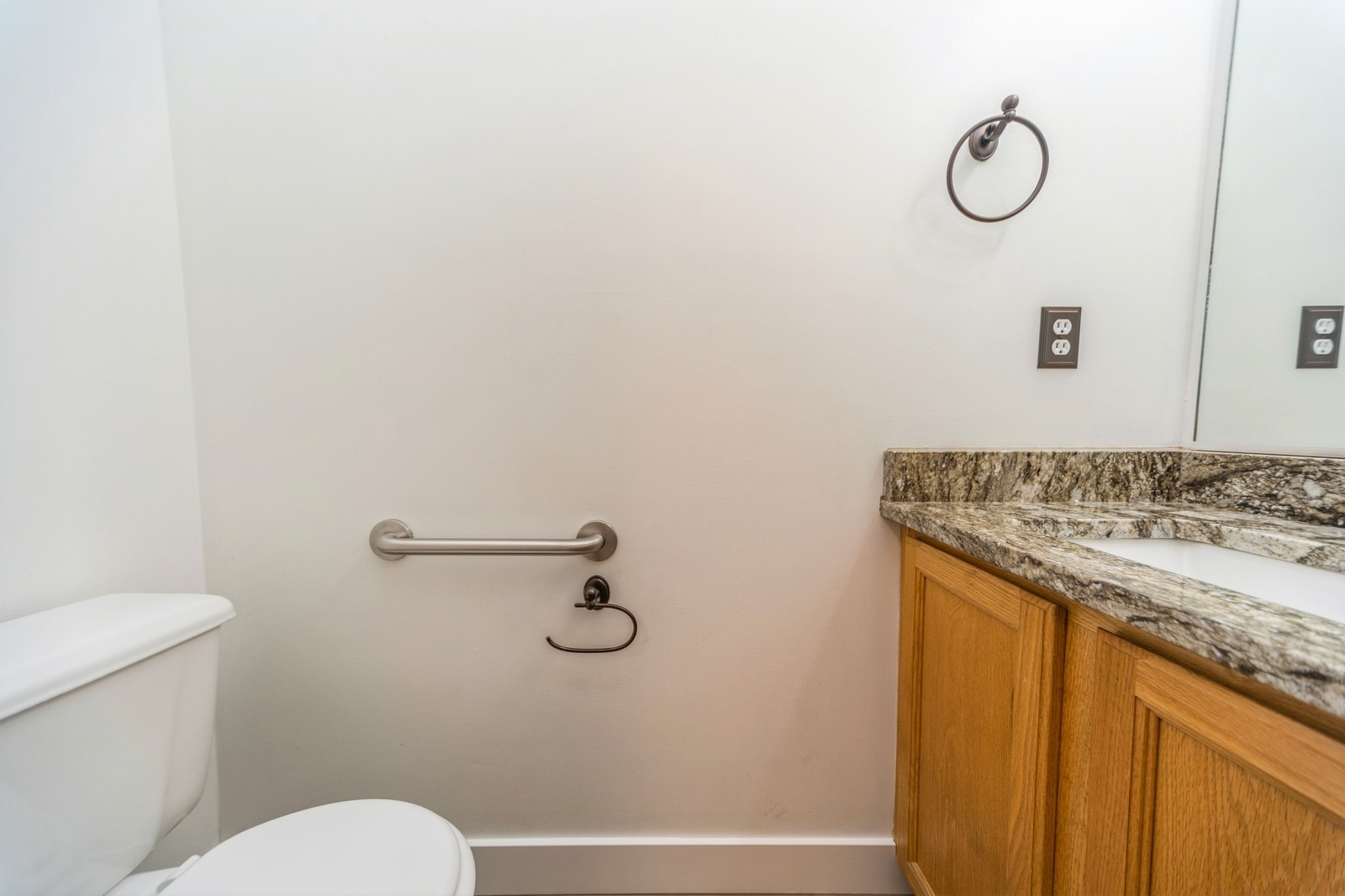 1321 SE Delaware Avenue #6, Ankeny, Iowa image 9