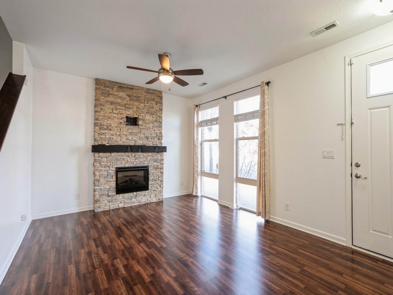 214 Watson Powell Jr Way #509, Des Moines, Iowa image 3