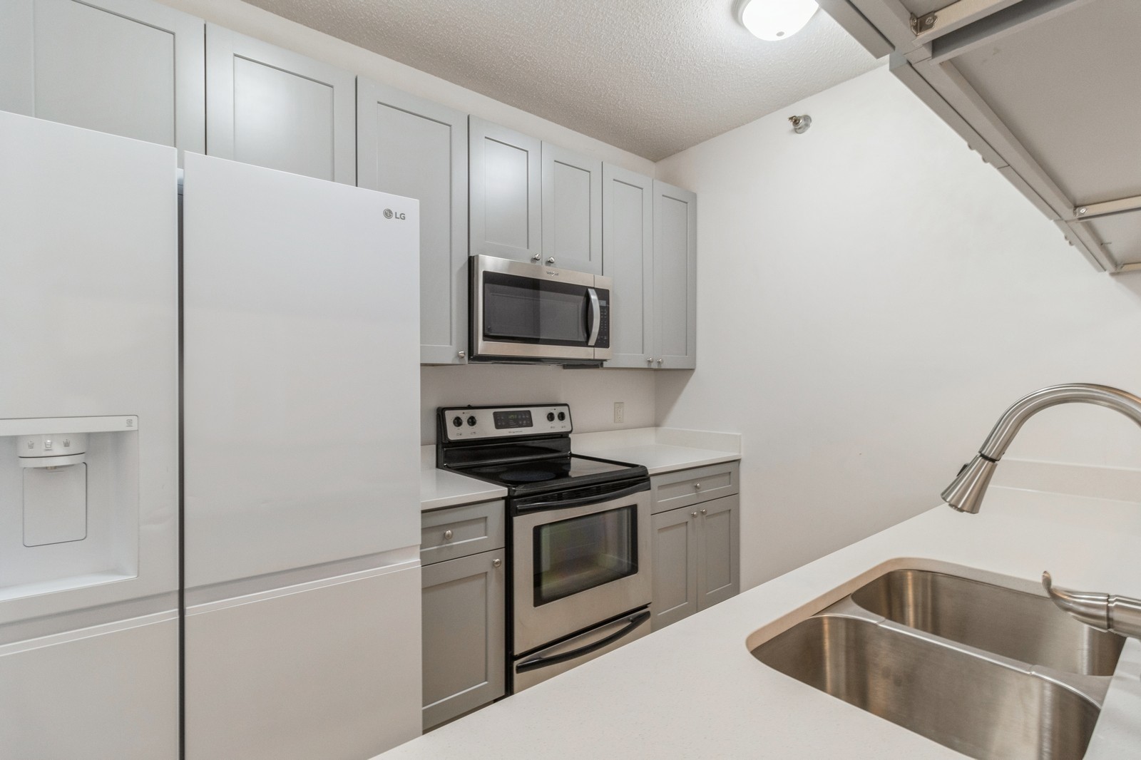 1720 SE La Grant Parkway #9, Waukee, Iowa image 11
