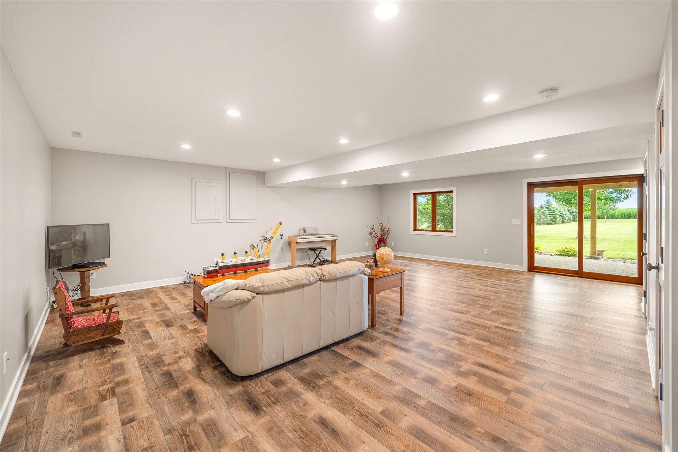 663 Xenia Place, Ames, Iowa image 25
