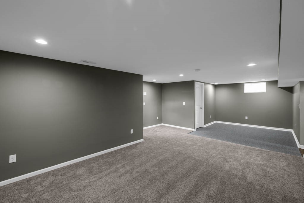 2409 33rd Street, Des Moines, Iowa image 15