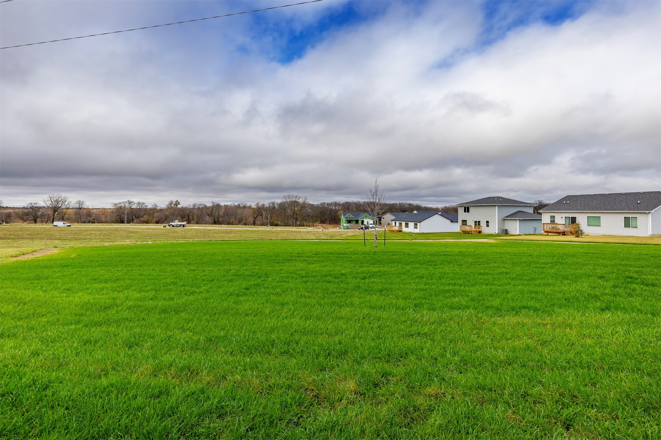 16505 Bentwood Drive, Urbandale, Iowa image 8