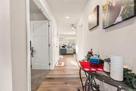 800 Juniper Street NW Bondurant IA 50035