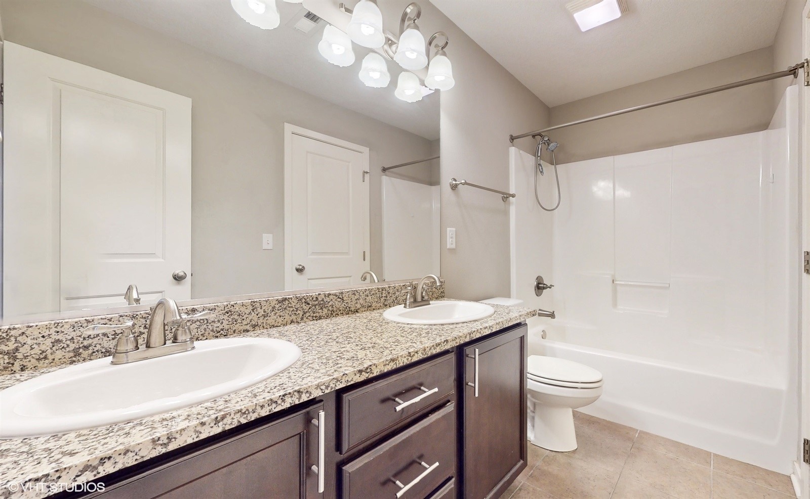 7852 Beechtree Lane, West Des Moines, Iowa image 26
