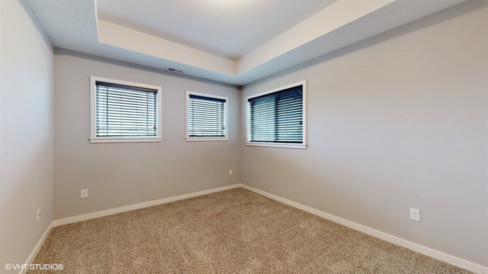 7852 Beechtree Lane, West Des Moines, Iowa image 22