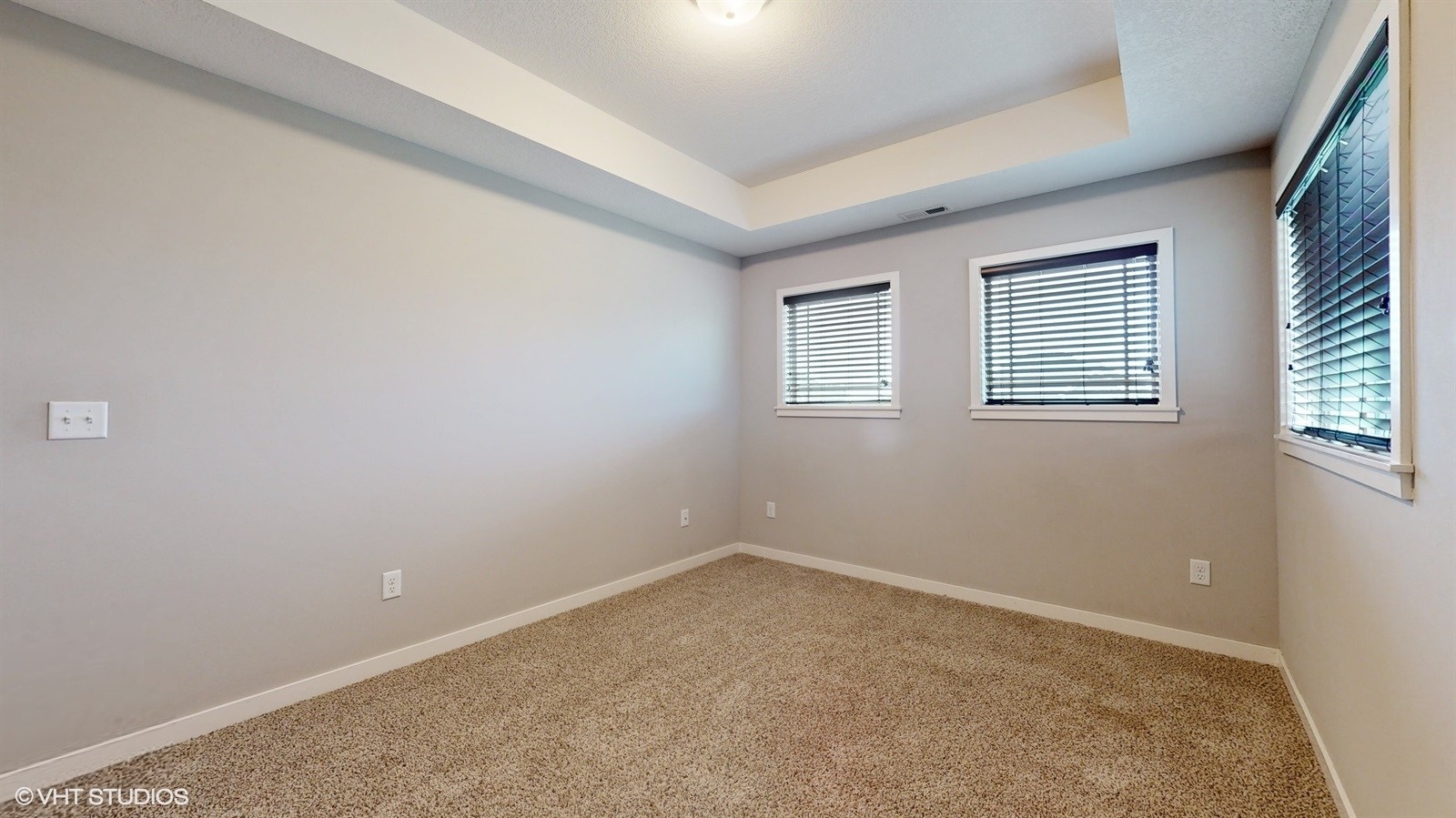 7852 Beechtree Lane, West Des Moines, Iowa image 23