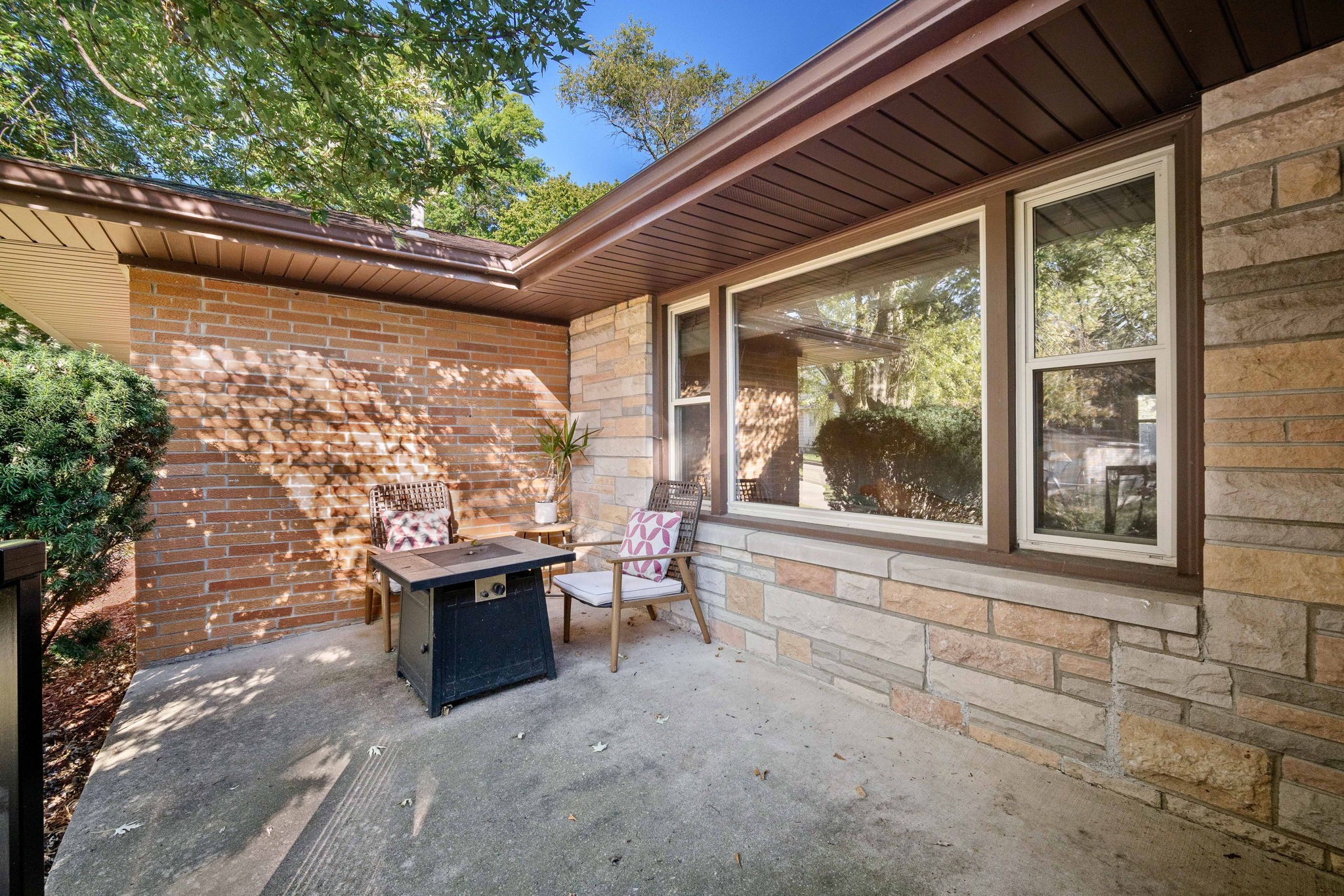 6207 Dagle Drive, Des Moines, Iowa image 3