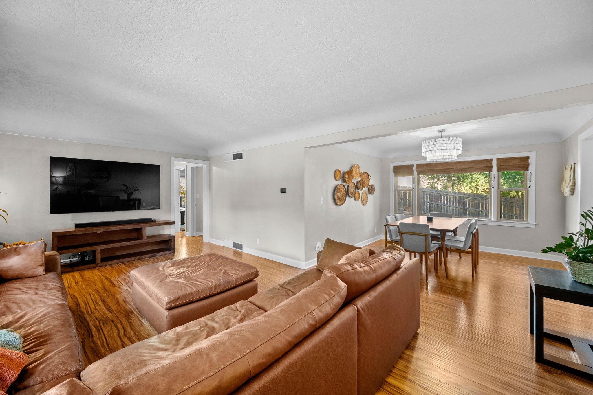 6207 Dagle Drive, Des Moines, Iowa image 18