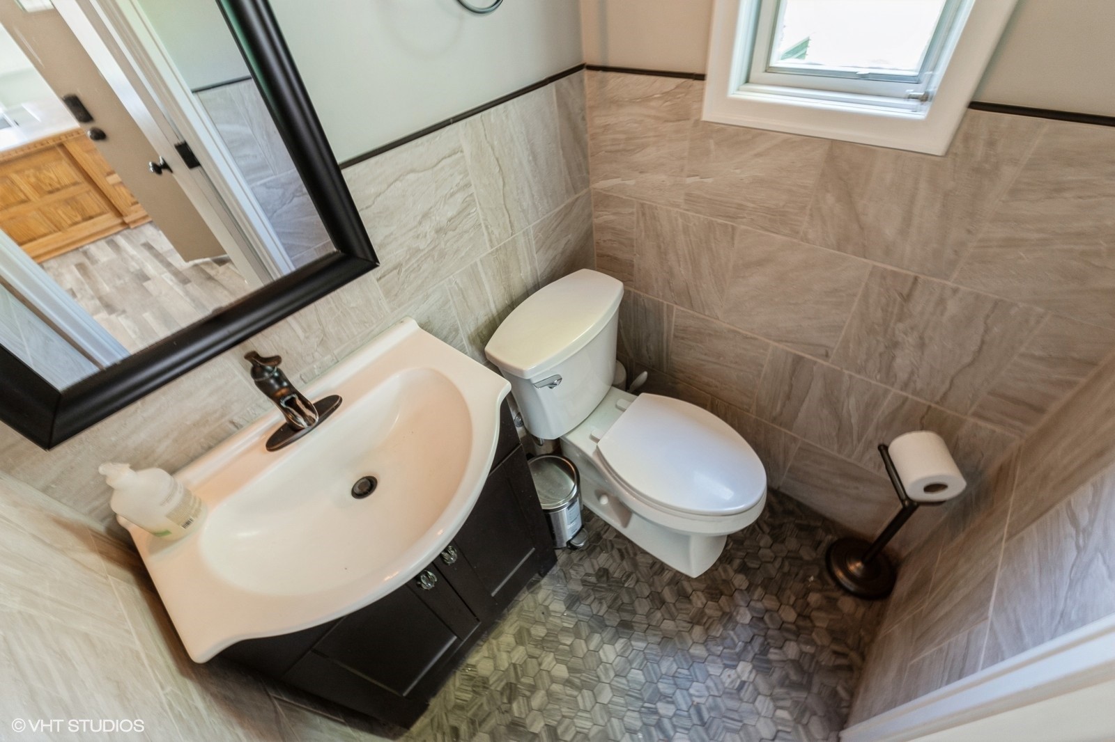 7805 Marilyn Drive, Windsor Heights, Iowa image 25