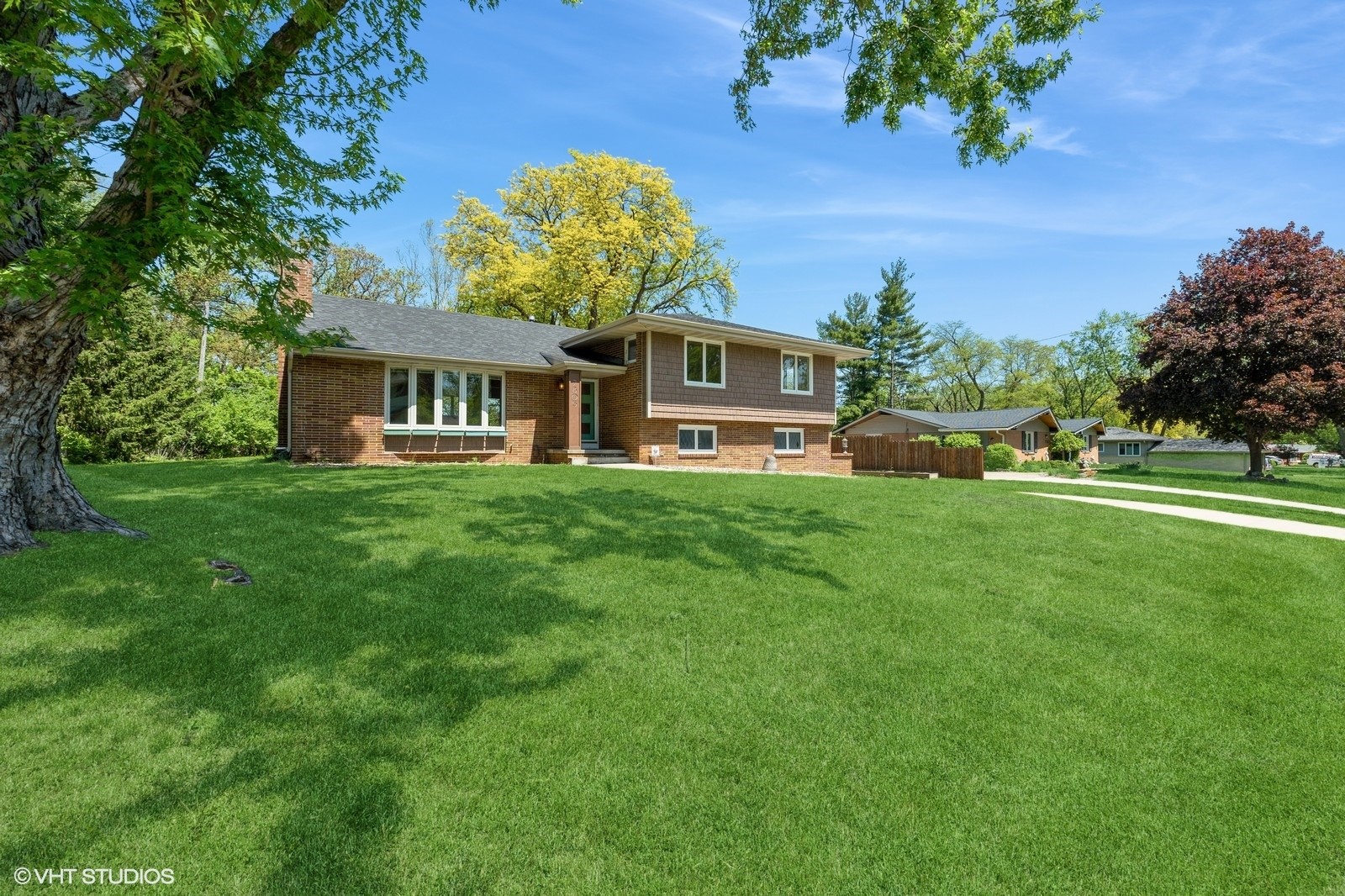 7805 Marilyn Drive, Windsor Heights, Iowa image 3