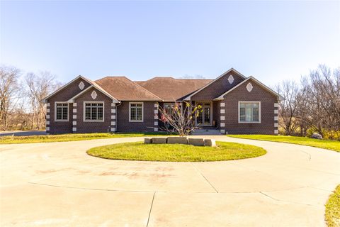 31104 N Avenue Adel IA 50003