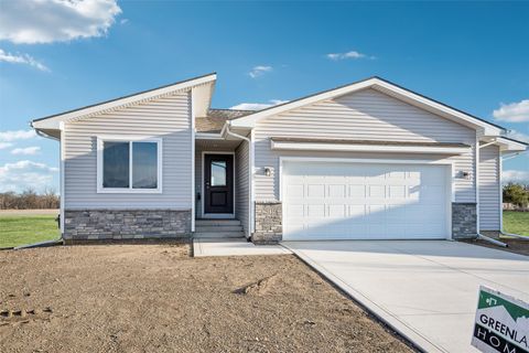 Homes For Sale - 25135 Bluebird Circle<br/> Adel, IA 50003