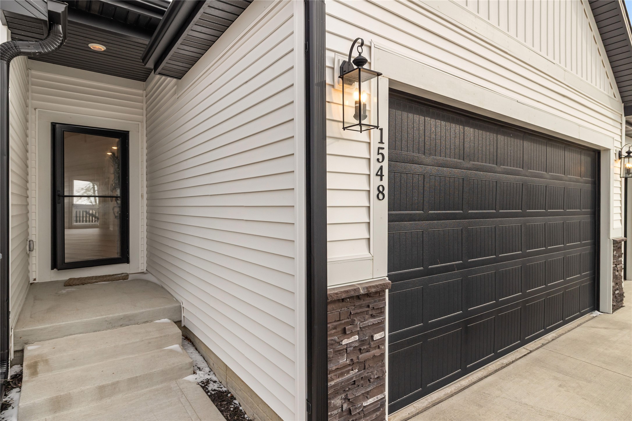 1548 Timberview Drive