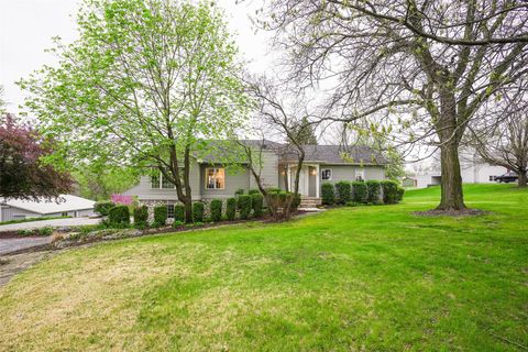 7333 SE 6th Avenue Pleasant Hill IA 50327