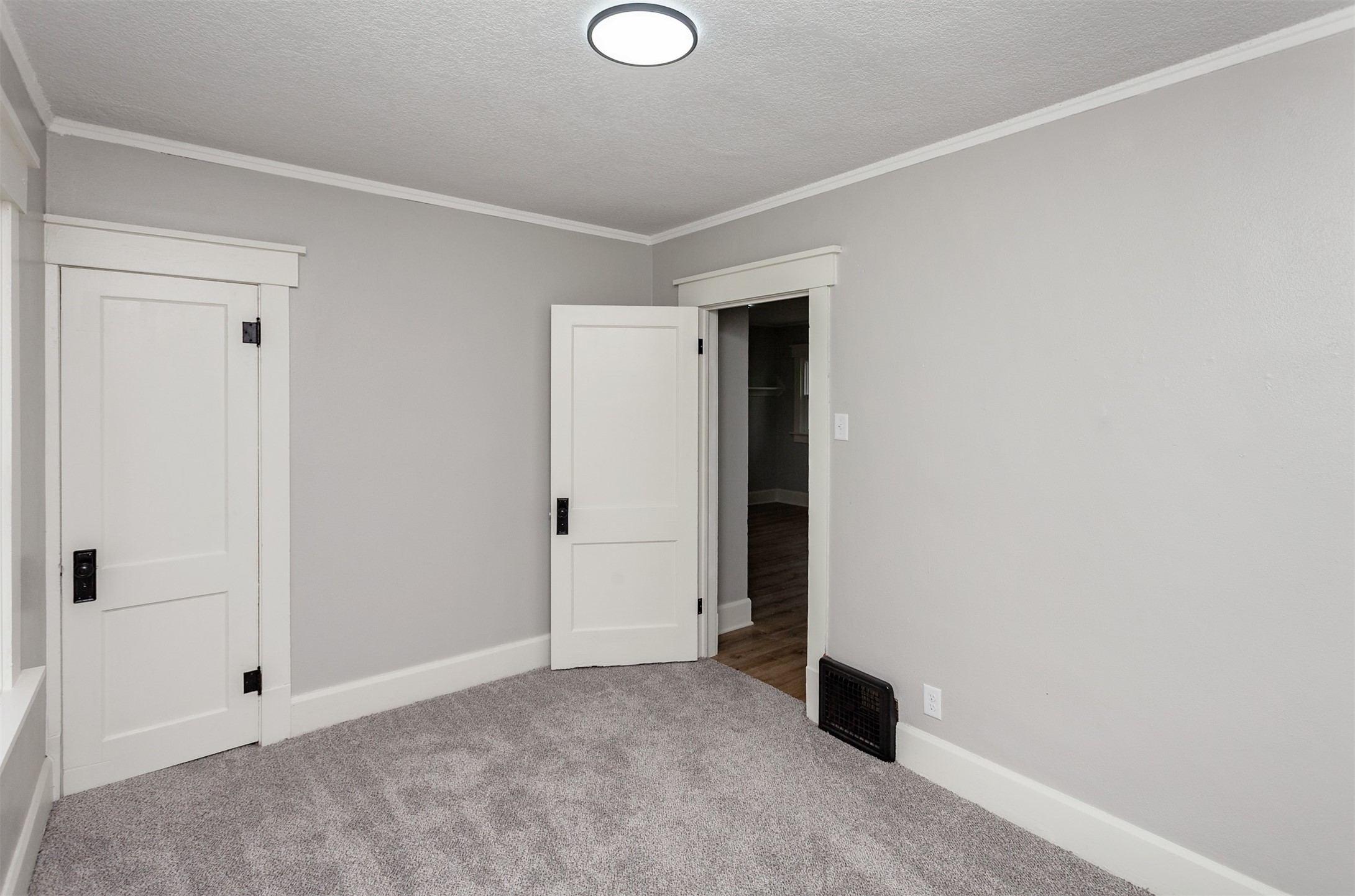 1316 Hull Avenue, Des Moines, Iowa image 15
