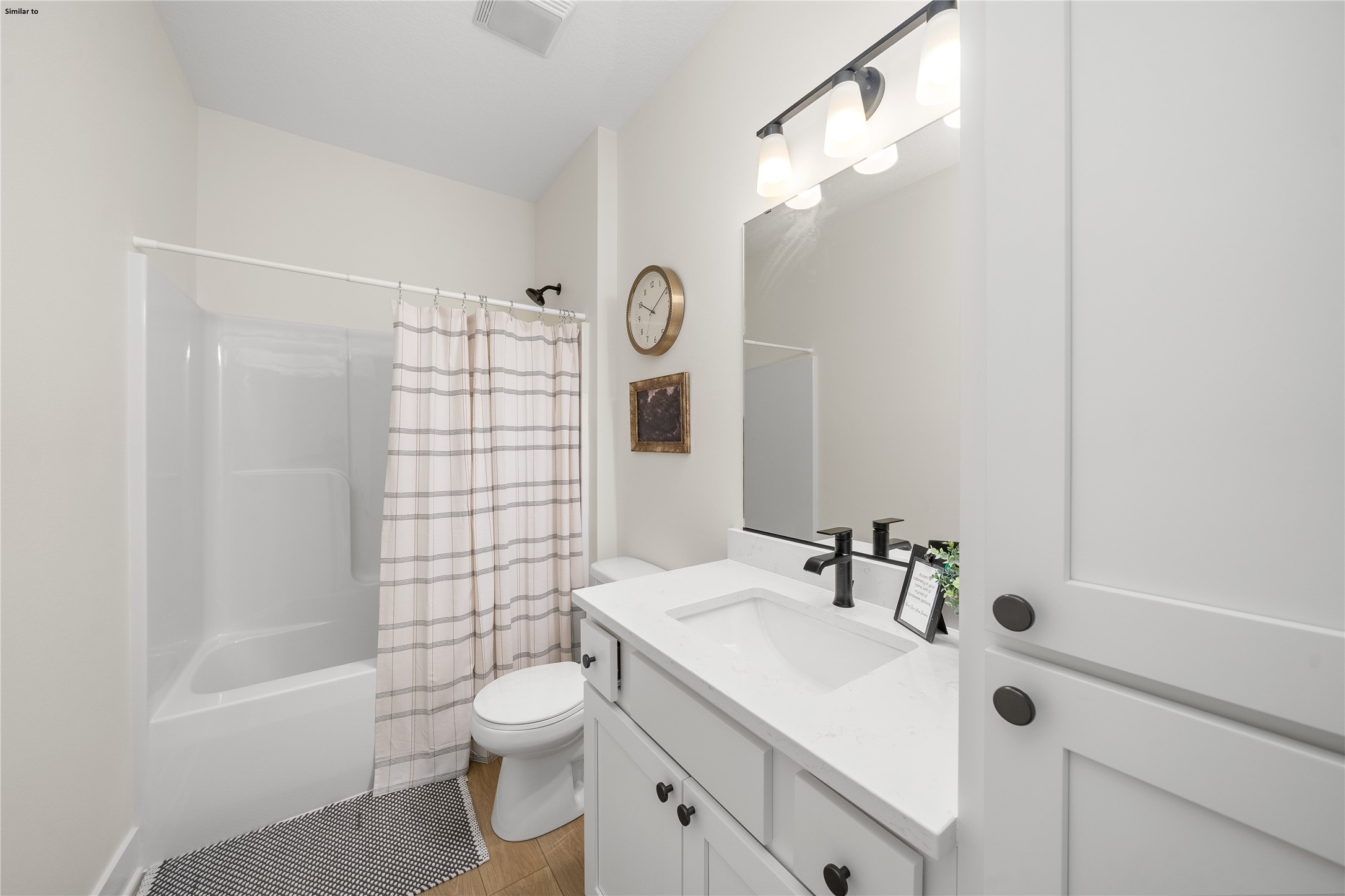 3827 NW Reinhart Drive