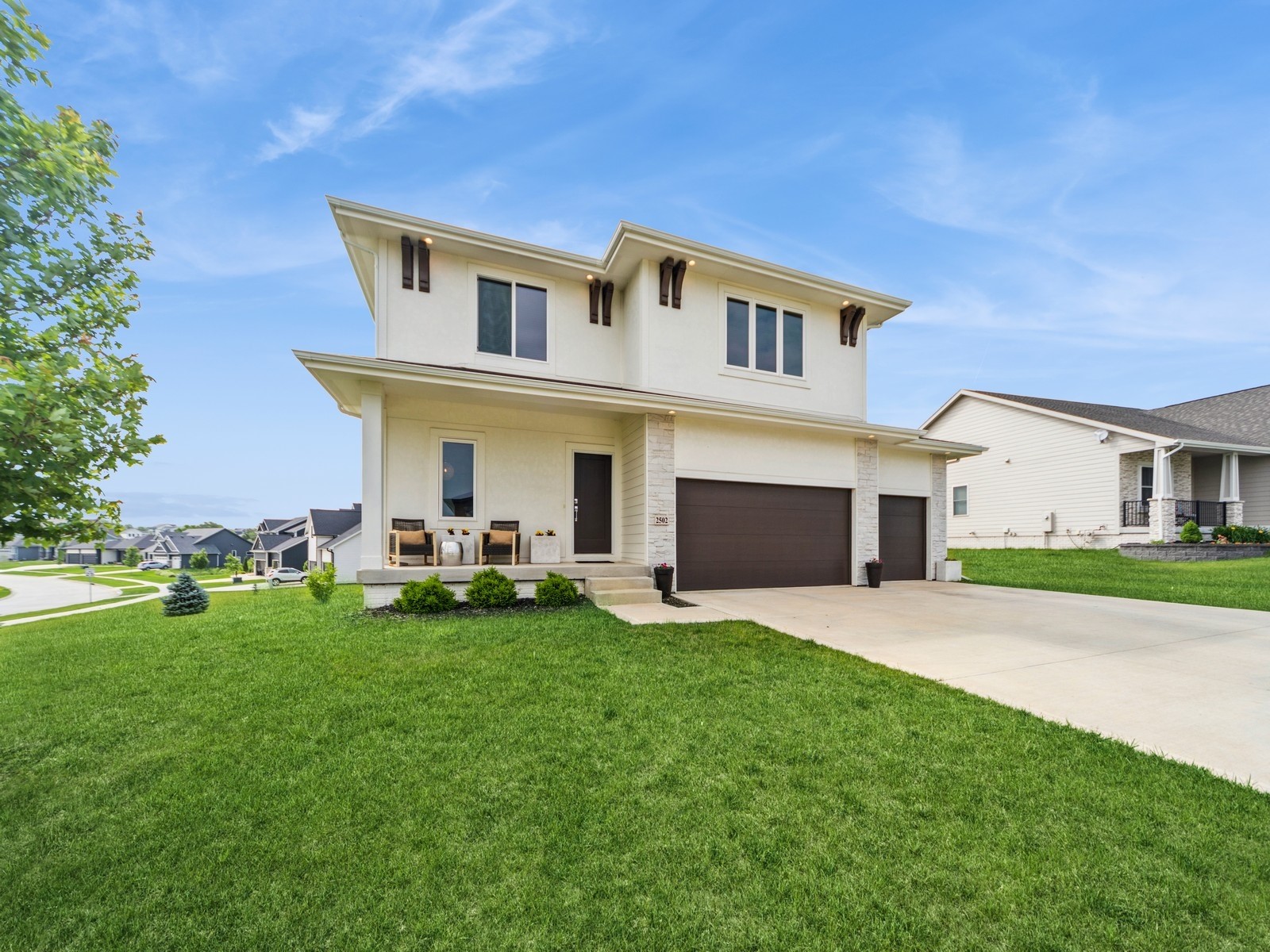 2502 Blooming Heights Drive